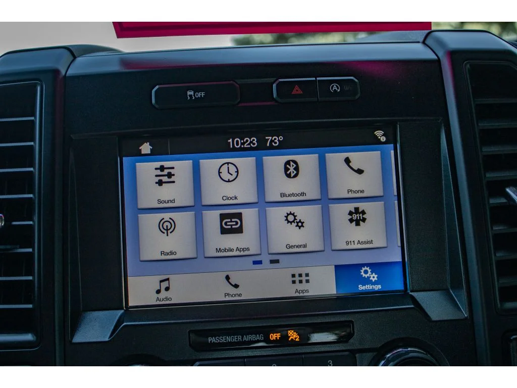 Used 2019 OXFORD WHITE Ford XL image 45