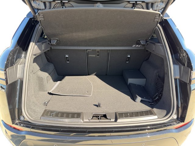 New 2026 Santorini Black Land Rover S image 18