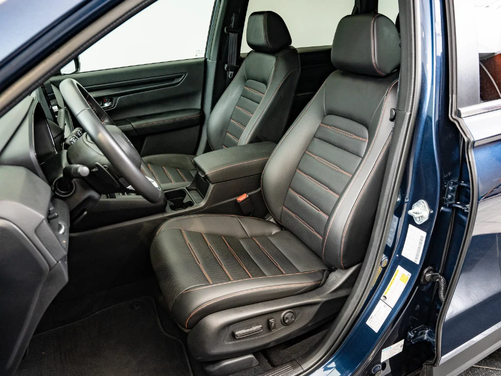 Used 2025 Canyon River Blue Metallic Honda Sport-L image 24