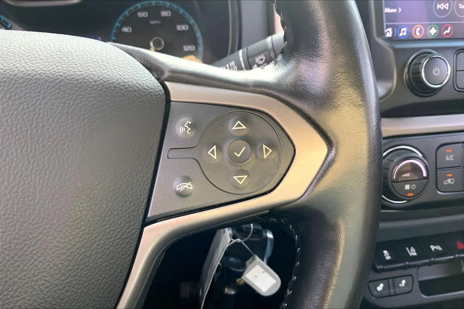 Used 2021 Bright Blue Metallic Chevrolet 4WD Z71 image 25
