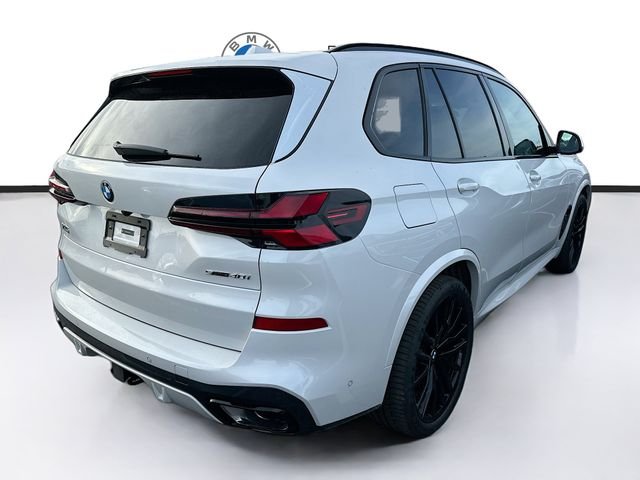 New 2026 White BMW sDrive40i image 4