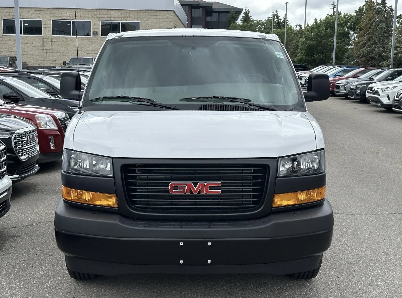 New 2026 Summit White GMC RWD 3500 155 image 2
