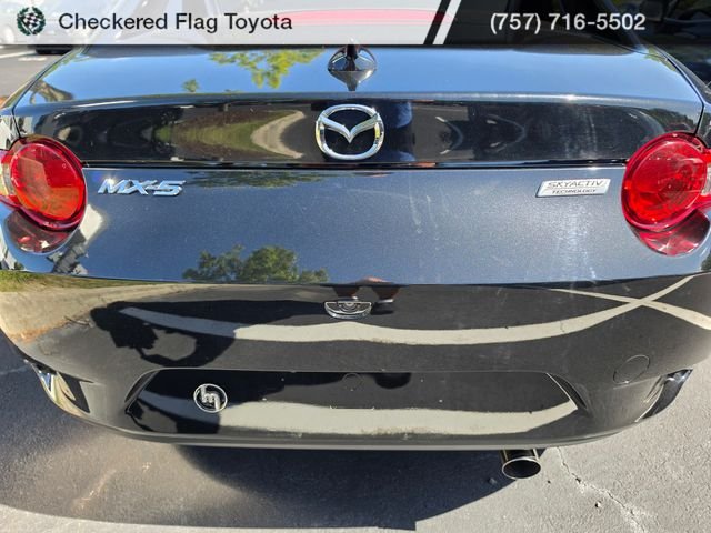 Used 2019 Jet Black Mica Mazda Grand Touring image 7