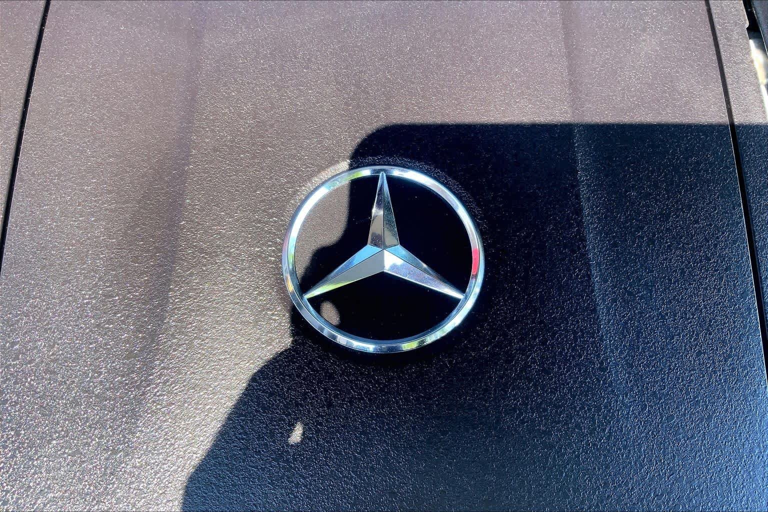 Certified Used 2026 Black Mercedes-Benz GLC 300 image 29