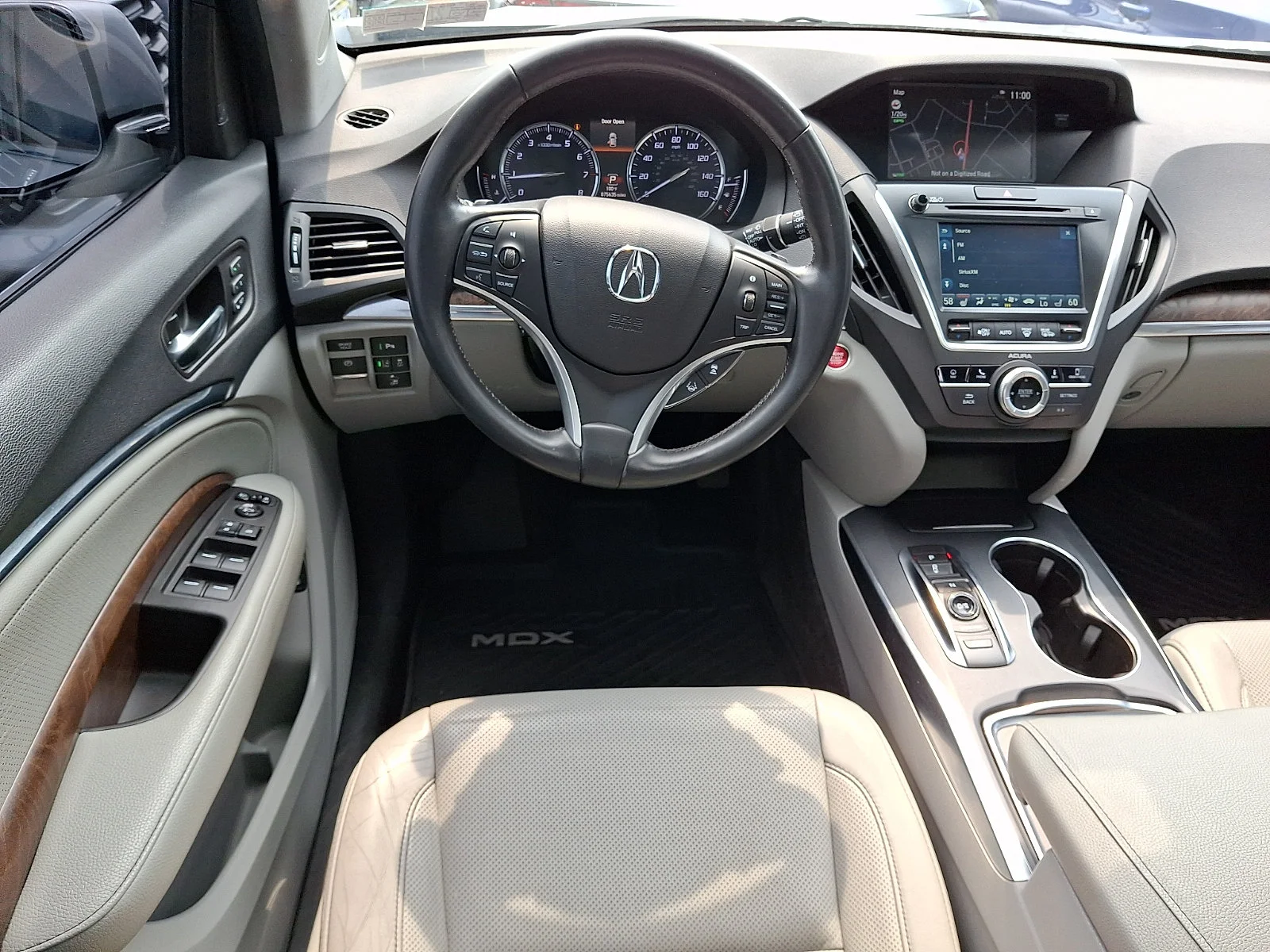 Used 2020 Lunar Silver Metallic Acura w/Technology Pkg image 9