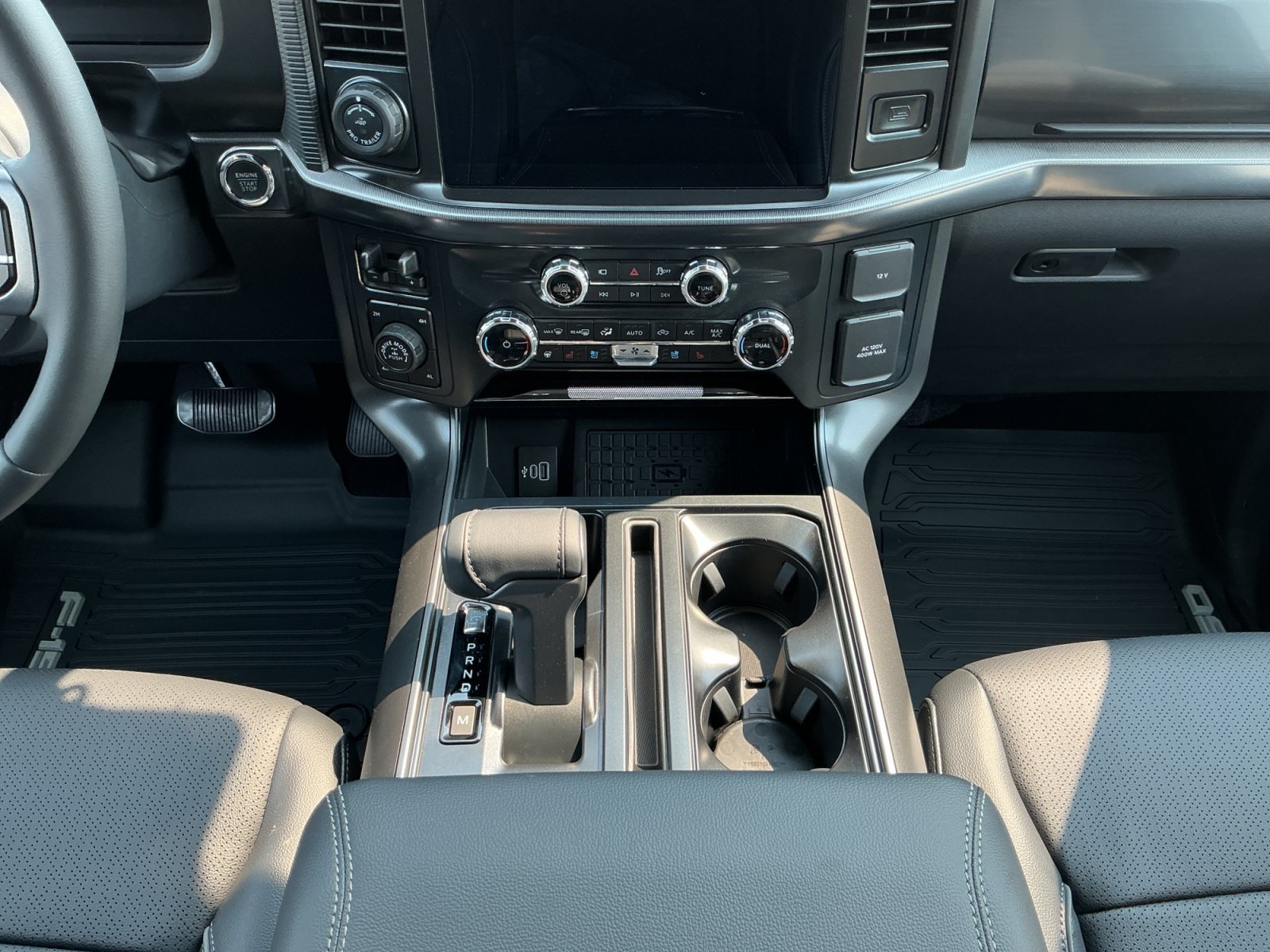 New 2026 Avalanche Ford Lariat® image 11