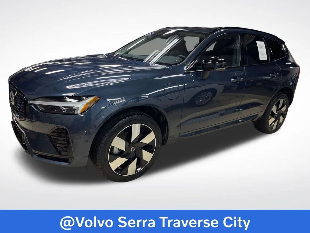Certified Used 2025 Blue Volvo T8 Plus image 1