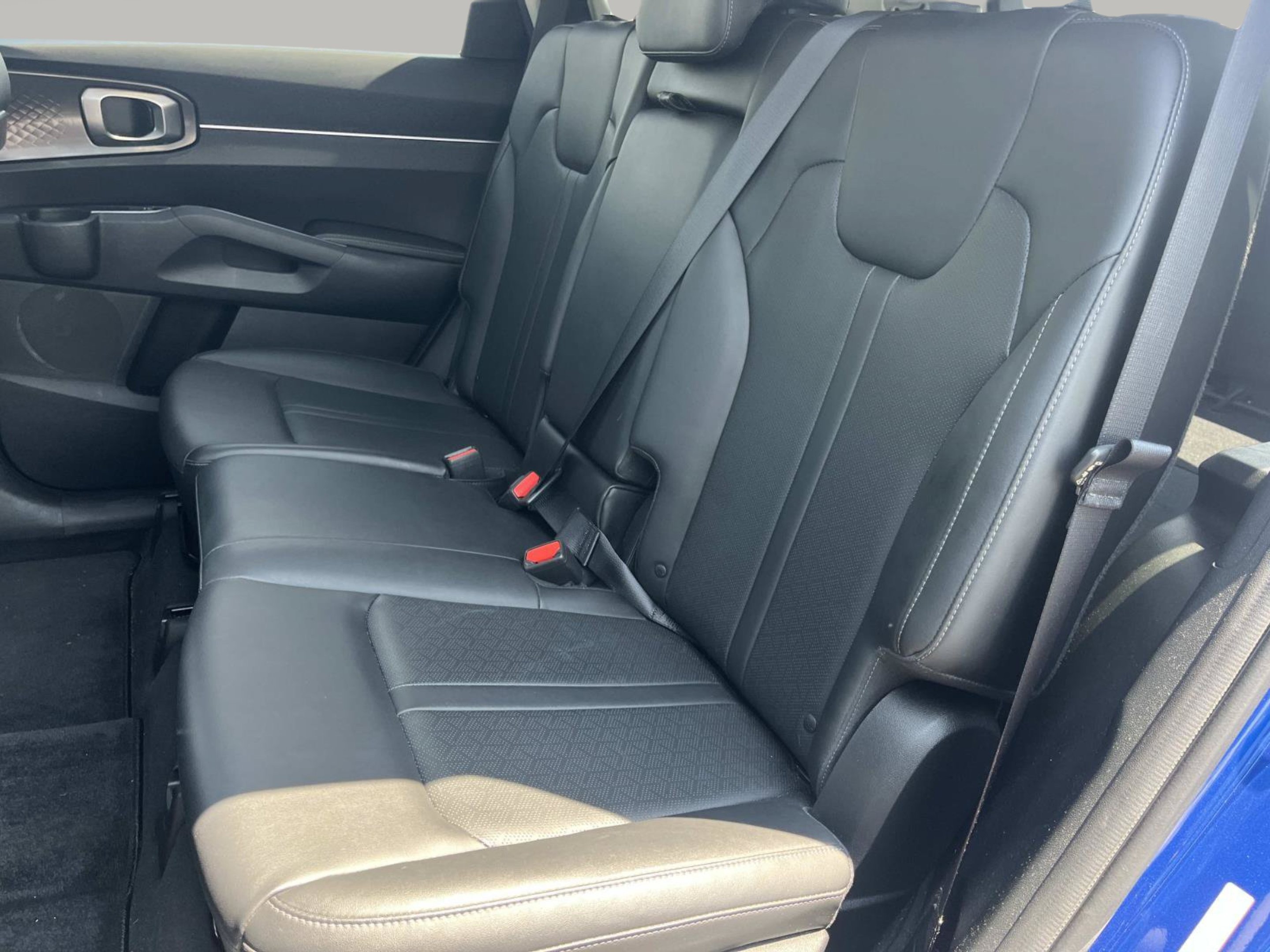 Used 2023 Sapphire Blue Kia S image 17