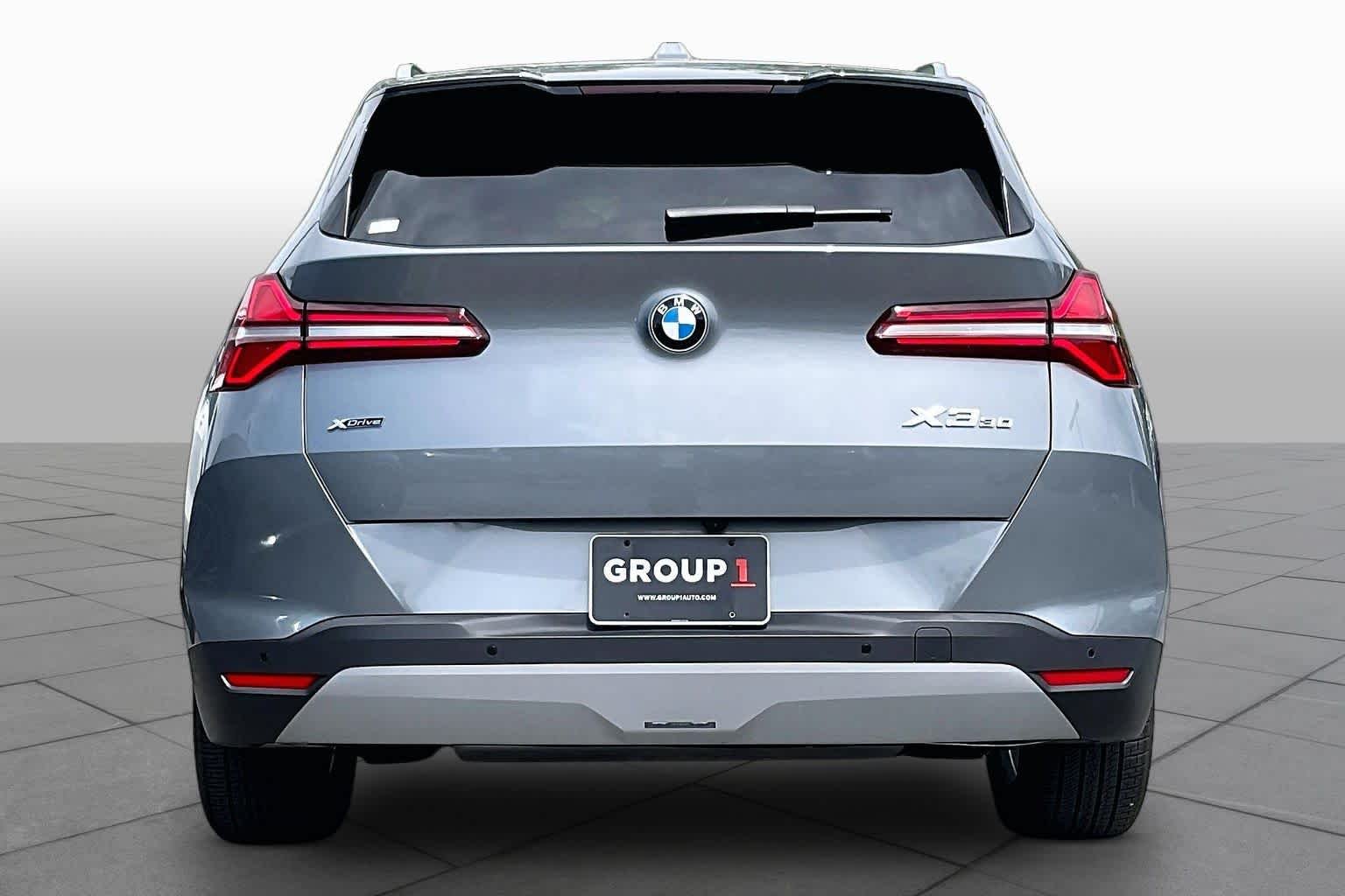 Used 2025 Skyscraper Gray Metallic BMW 30 xDrive image 4