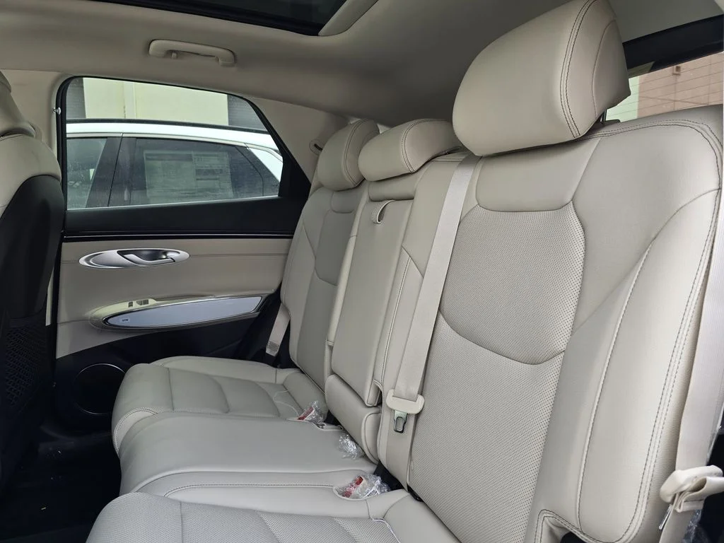 New 2026 Blue Genesis 2.5T Advanced image 24