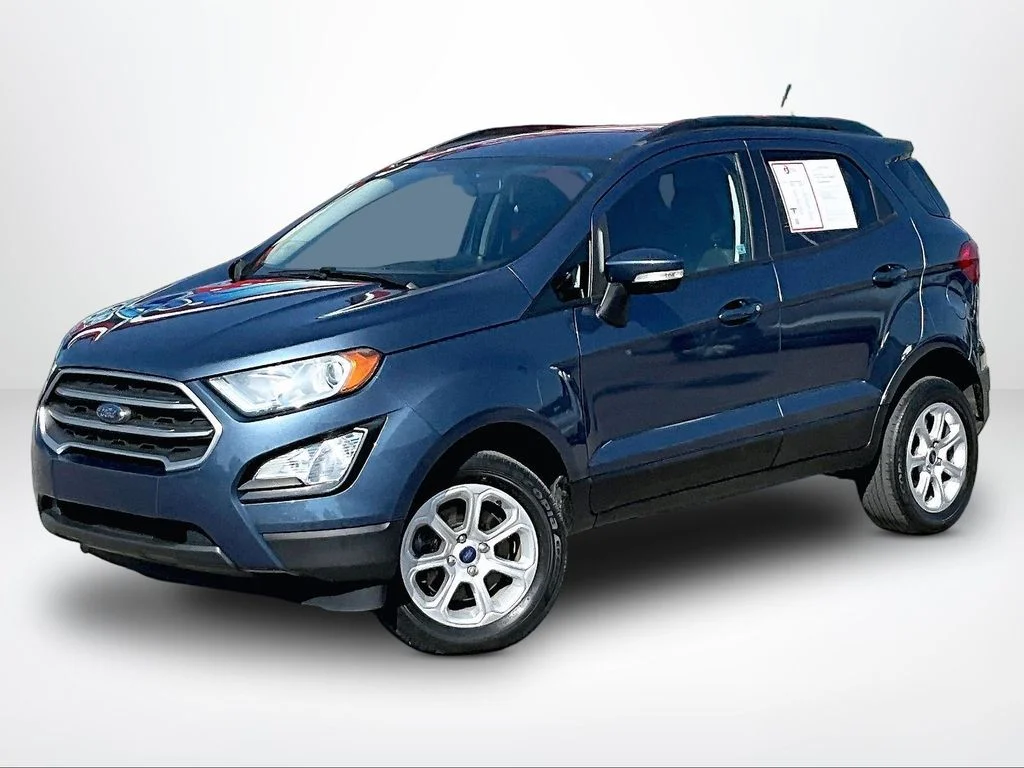 Used 2022 Blue Ford SE image 2