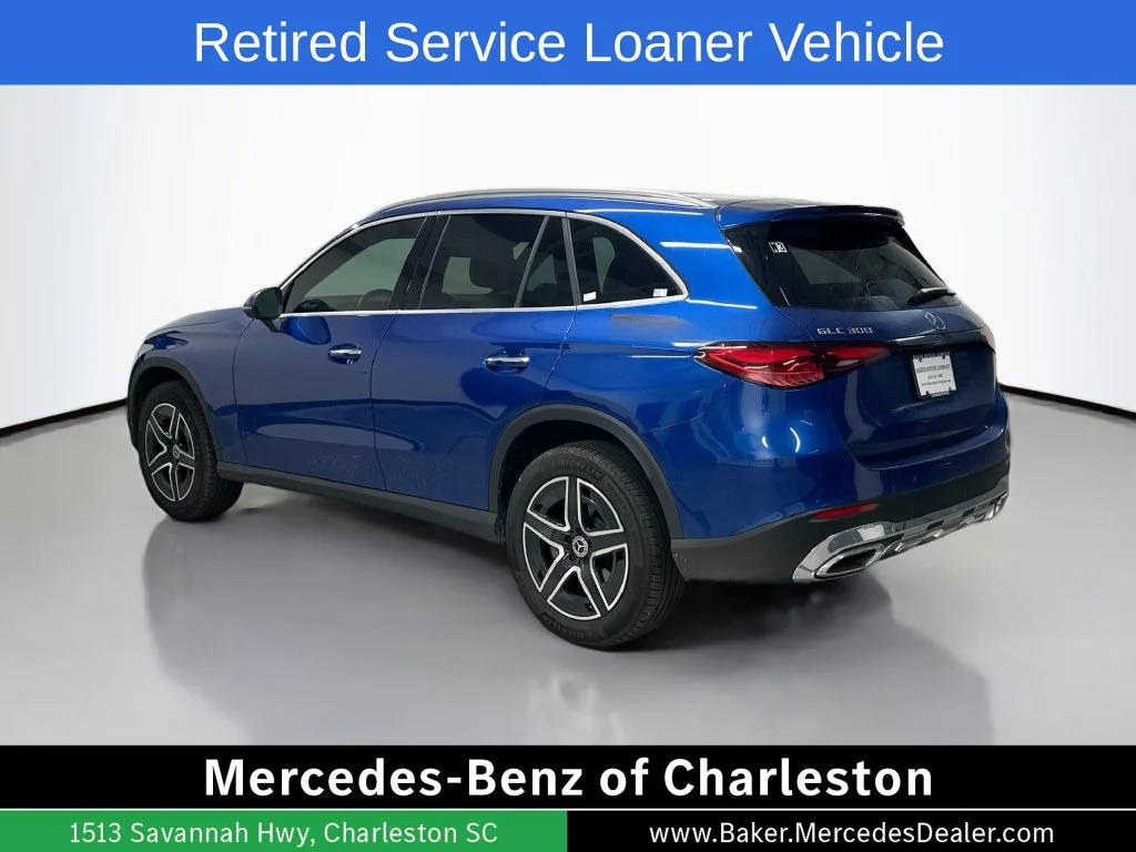 Used 2026 Starling Blue Metallic Mercedes-Benz GLC 300 image 3