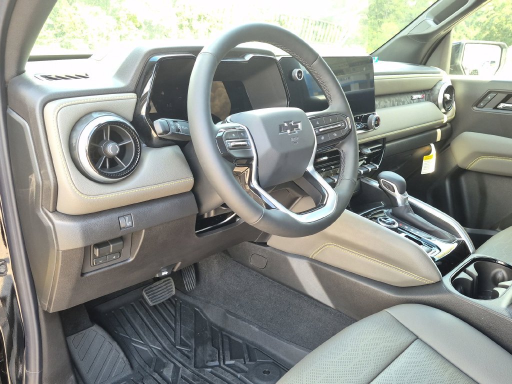 2026 Chevrolet Colorado ZR2 - Photo 35