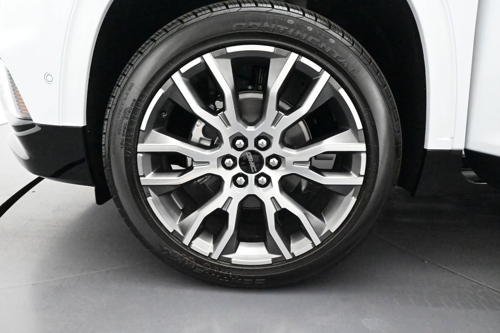 2026 GMC Acadia Denali Ultimate - Photo 6