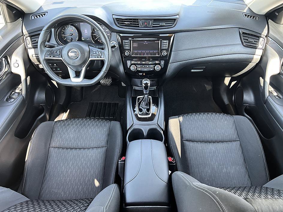 Used 2019 Caspian Blue Metallic Nissan SV image 18