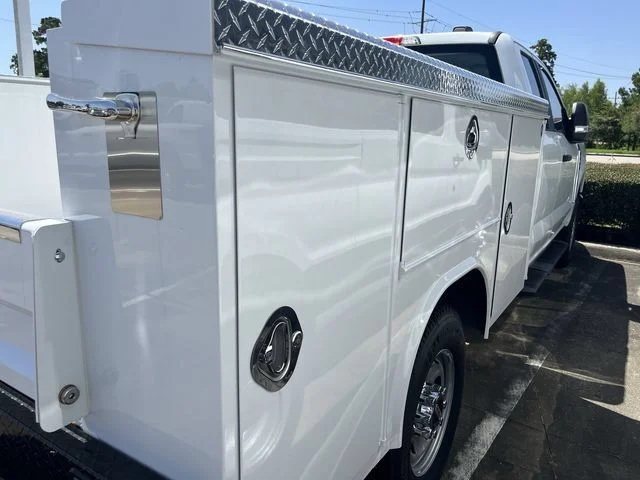 New 2026 Oxford White Ford F-250® XL image 16