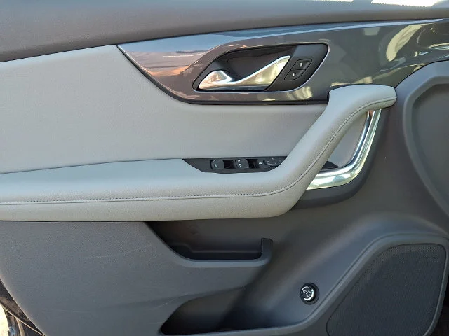Used 2022 Gray Chevrolet LT image 12