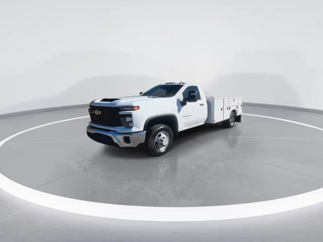New 2026 Summit White Chevrolet Work Truck image 5