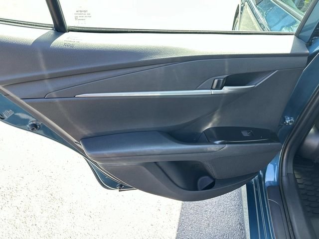 Used 2025  Toyota LE image 19