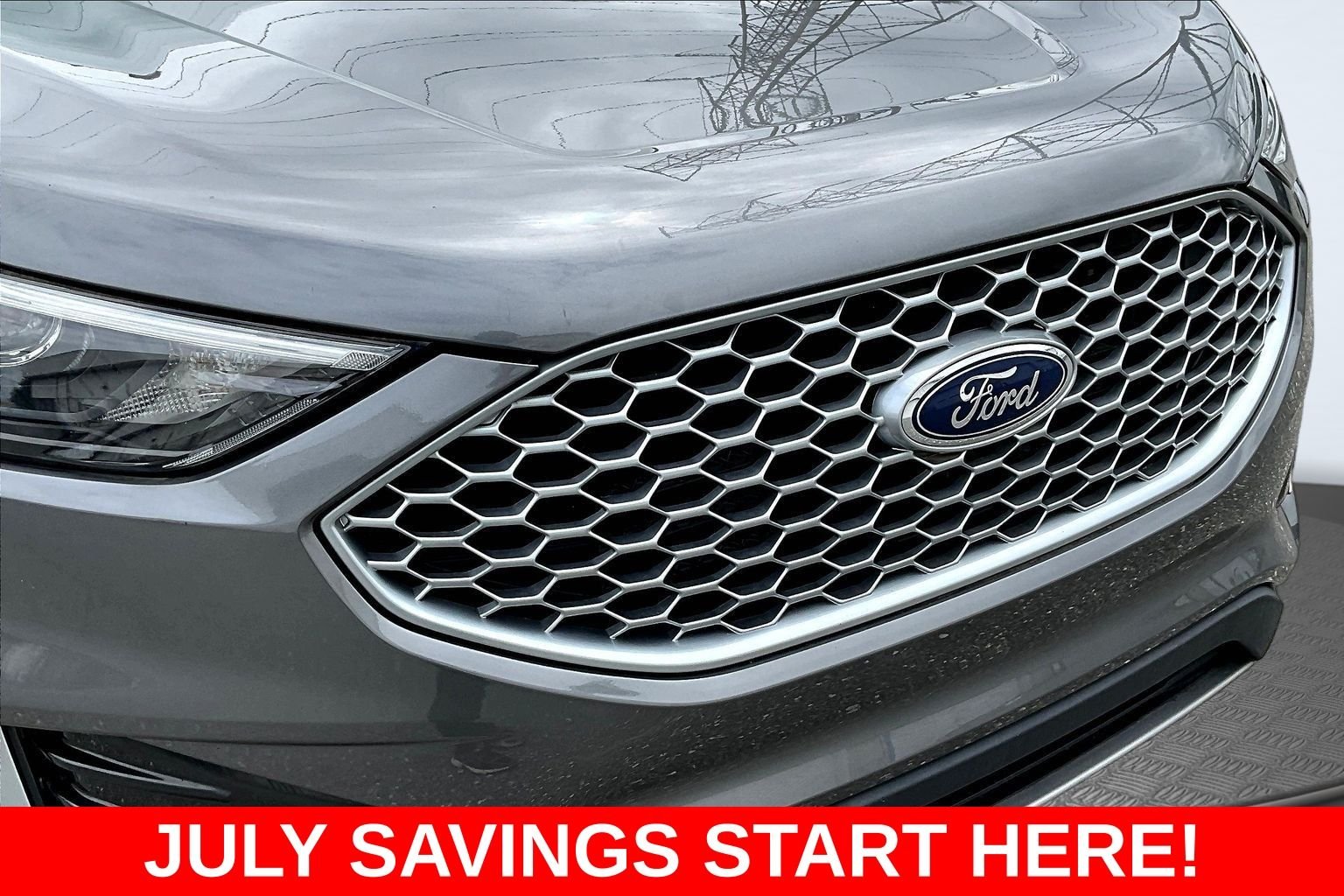 Used 2023 Gray Ford SEL image 37