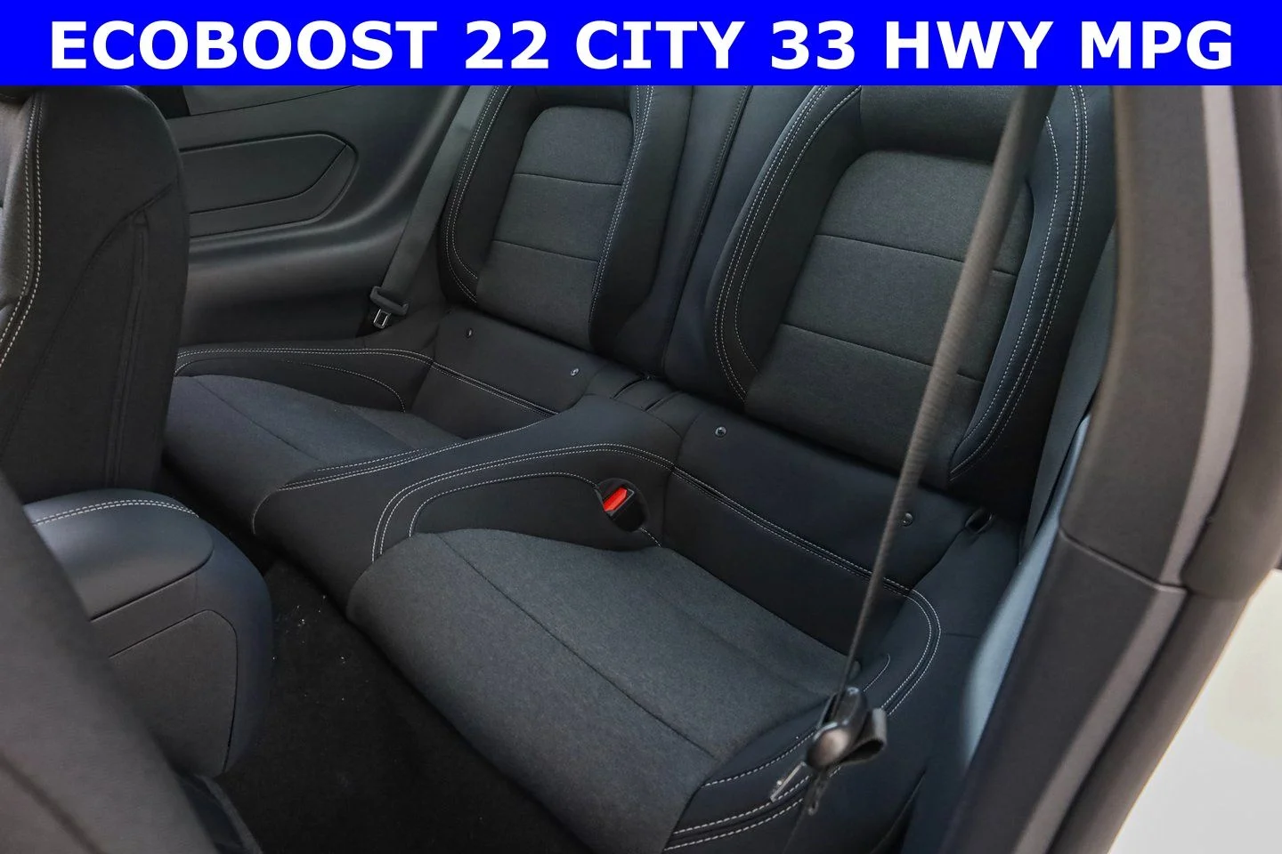 2025 Ford Mustang EcoBoost Fastback - Photo 24