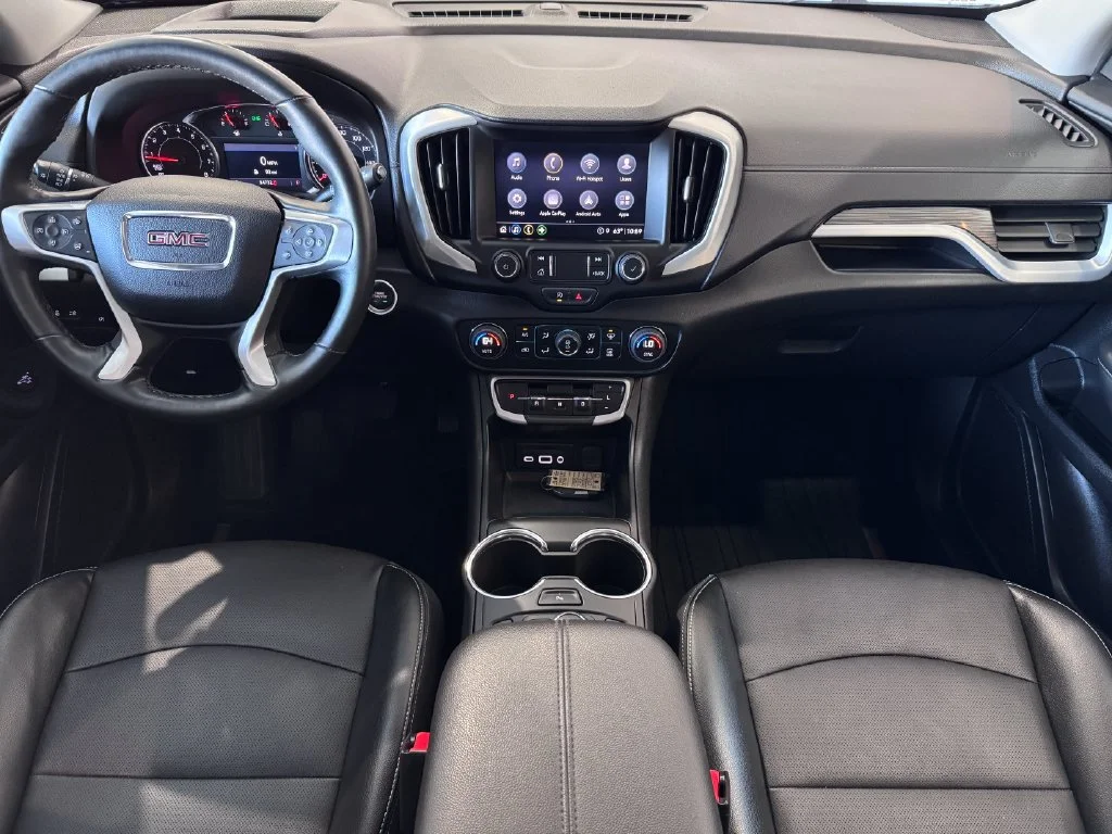 2023 GMC Terrain SLT - Photo 11