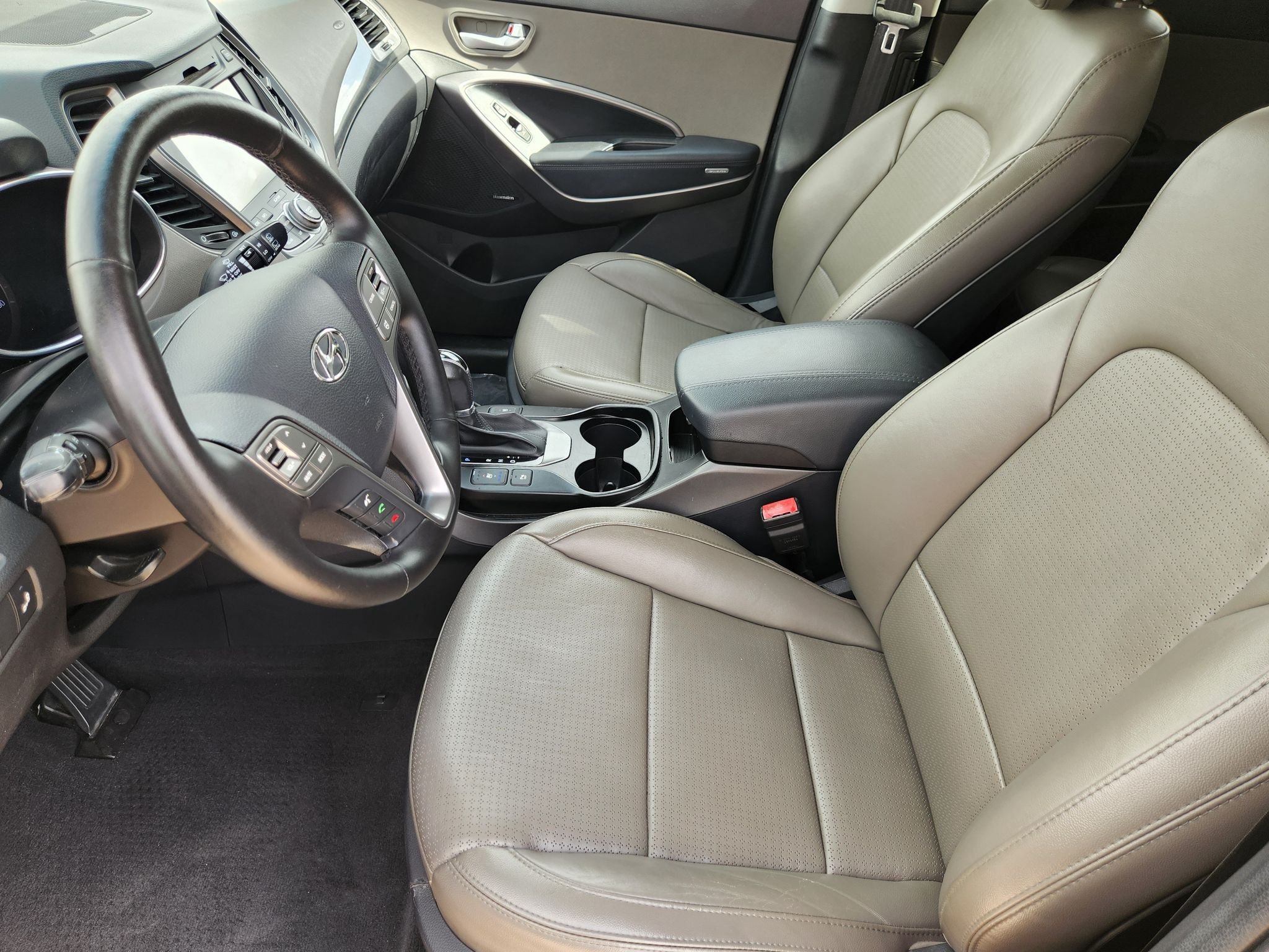 Used 2015 Mineral Gray Hyundai 2.4L (A6) image 14