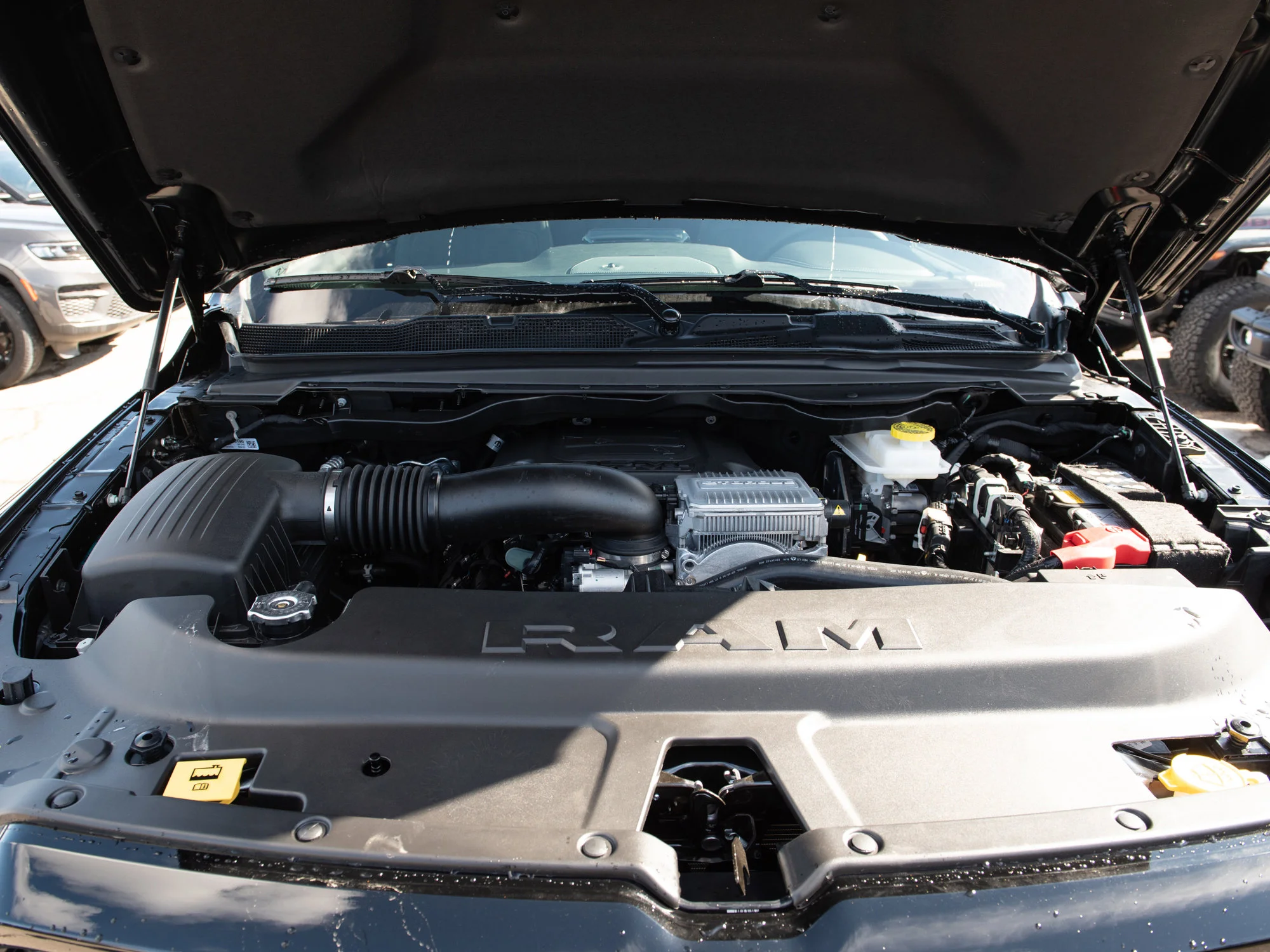 New 2026 Black RAM Sport* HEMI V8 image 10