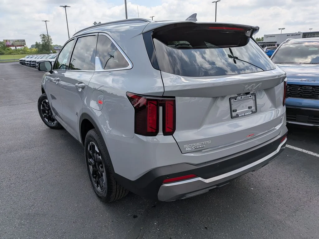 New 2026 Gray Kia S image 32