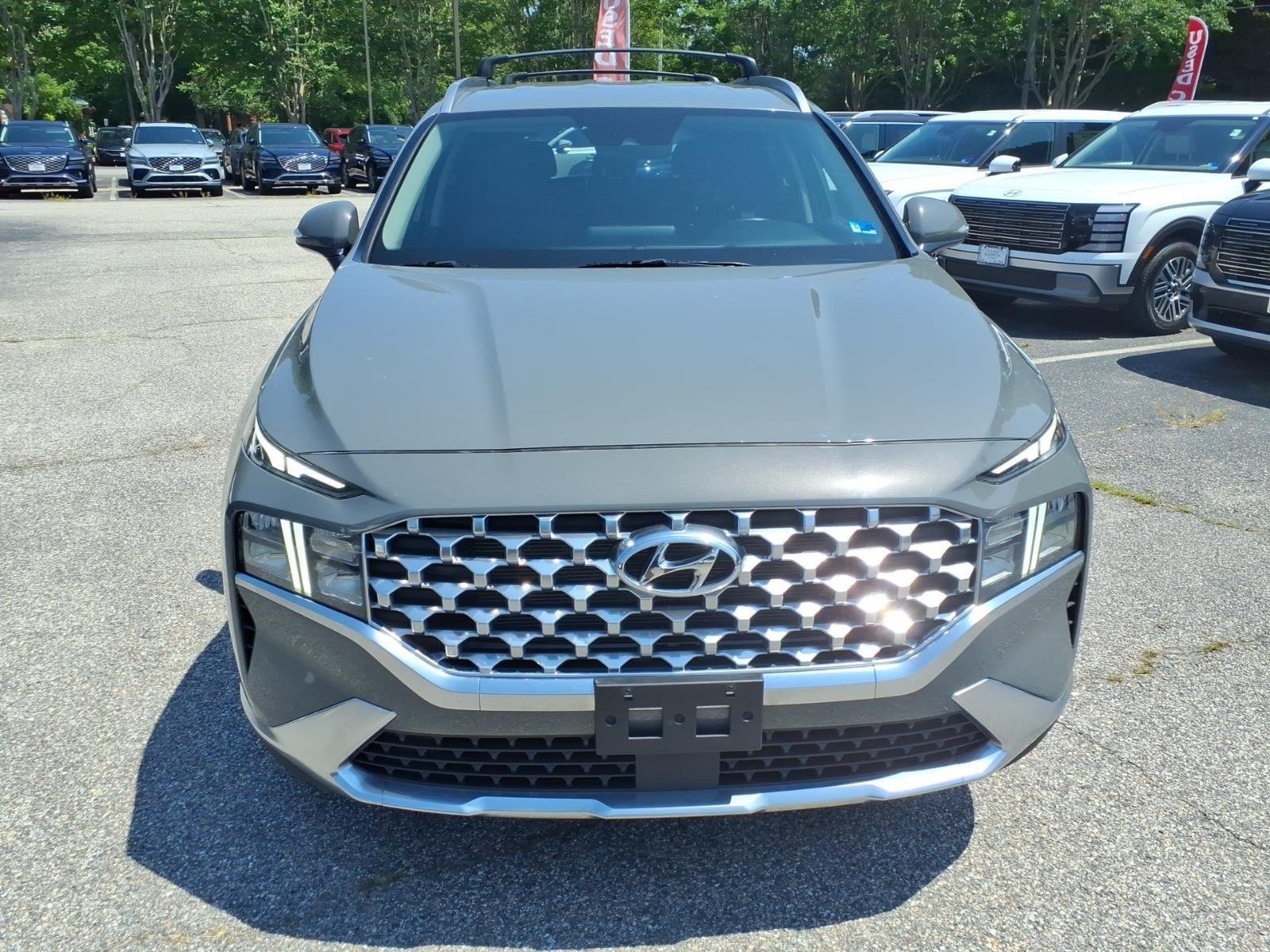 Used 2021 Hampton Gray Hyundai SEL image 2