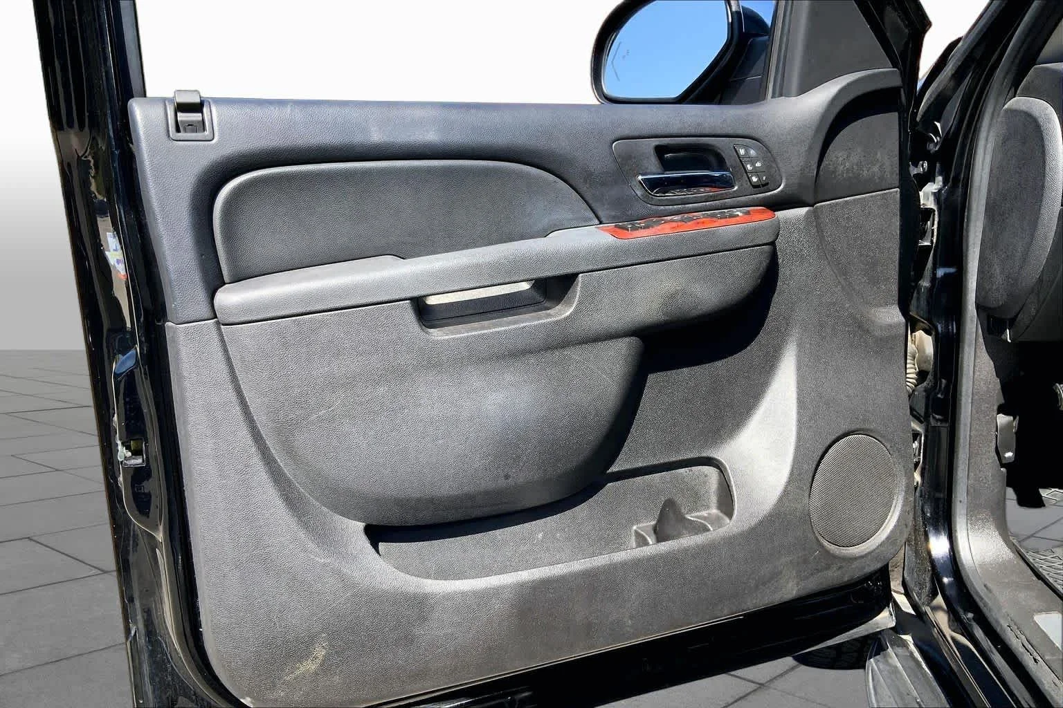 Used 2011 Black Chevrolet LTZ image 21