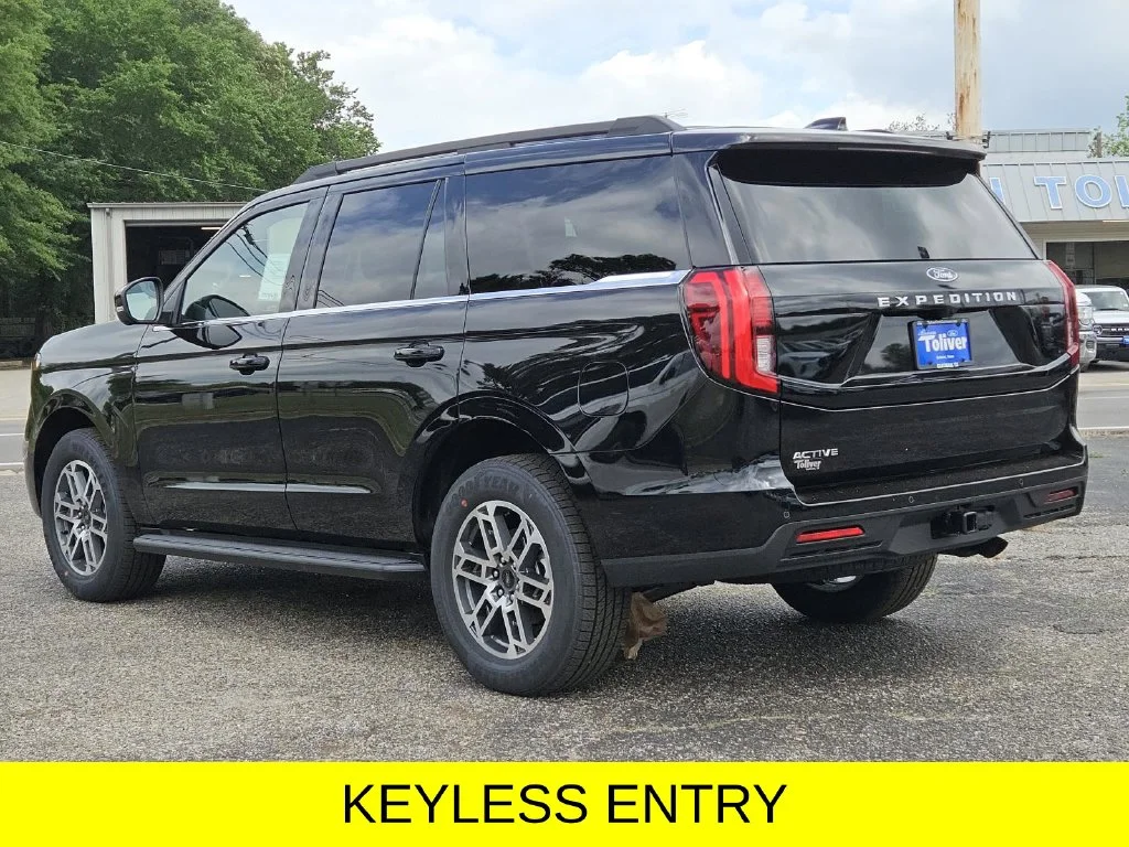 New 2026 Agate Black Metallic Ford Active image 7