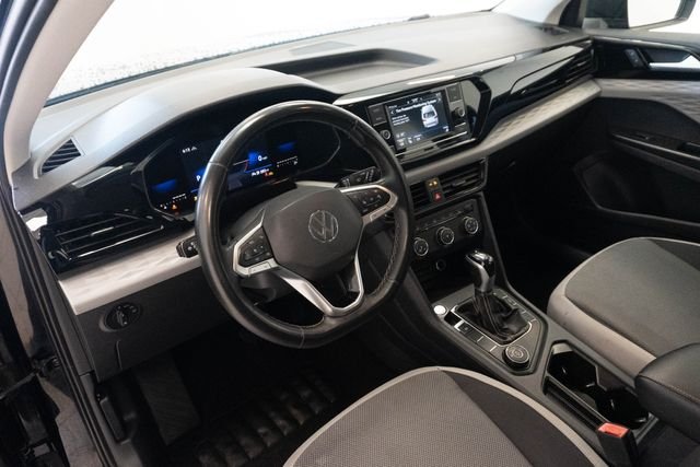 Used 2022 Black Volkswagen 1.5T S image 3