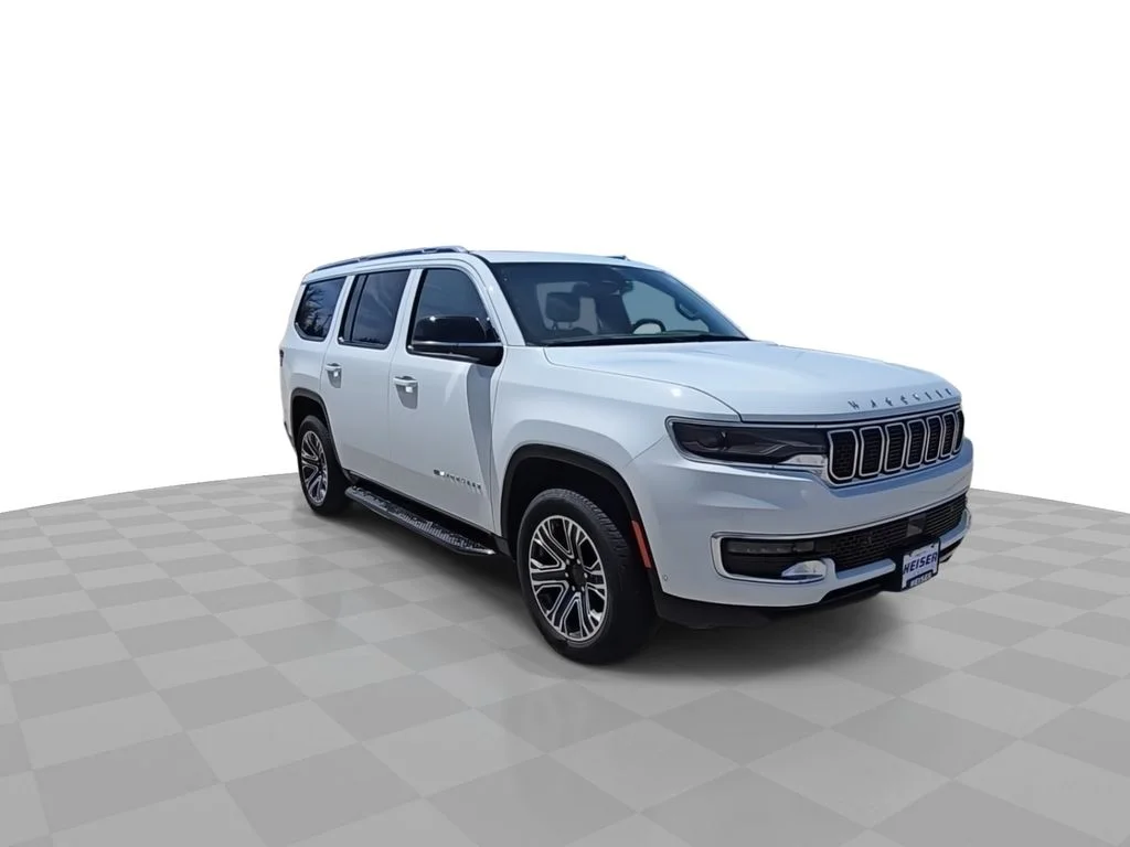 Used 2023 White Jeep Base image 2