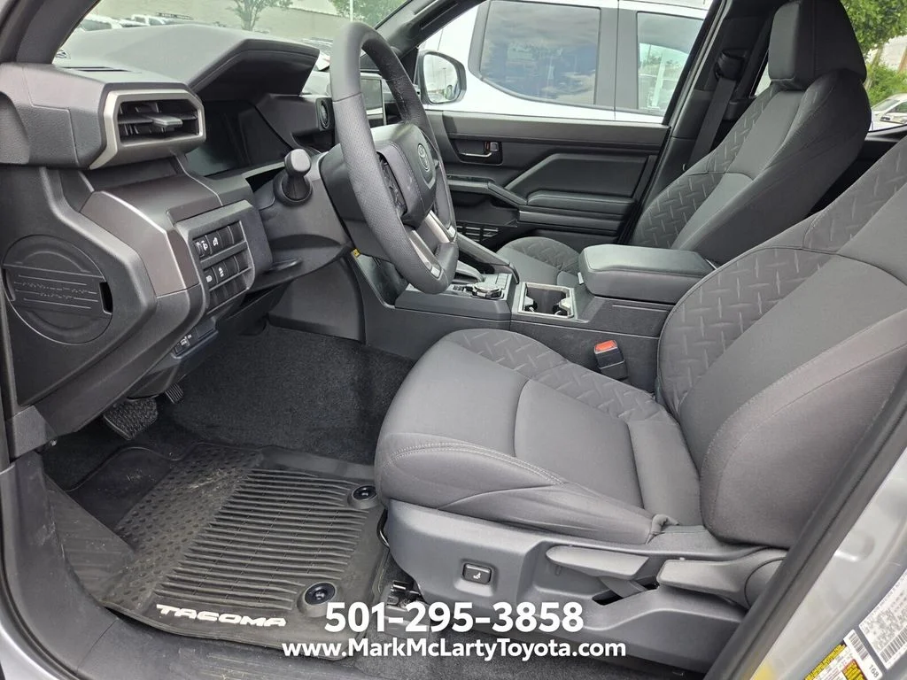 Used 2025 Silver Toyota SR5 image 6