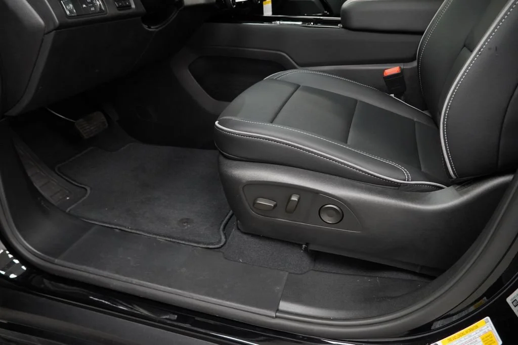 New 2026 Black Chevrolet LT - Max Range image 22