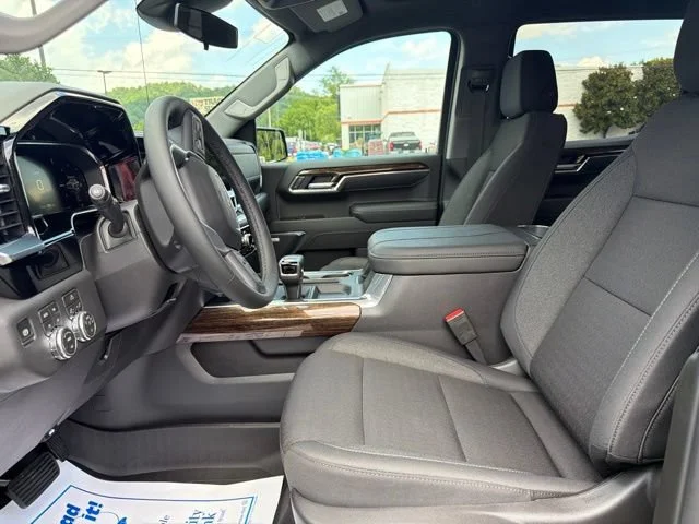 New 2026 Onyx Black GMC Elevation image 27