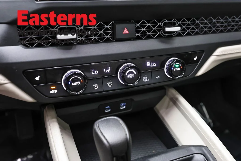Used 2023 Red Honda EX image 19