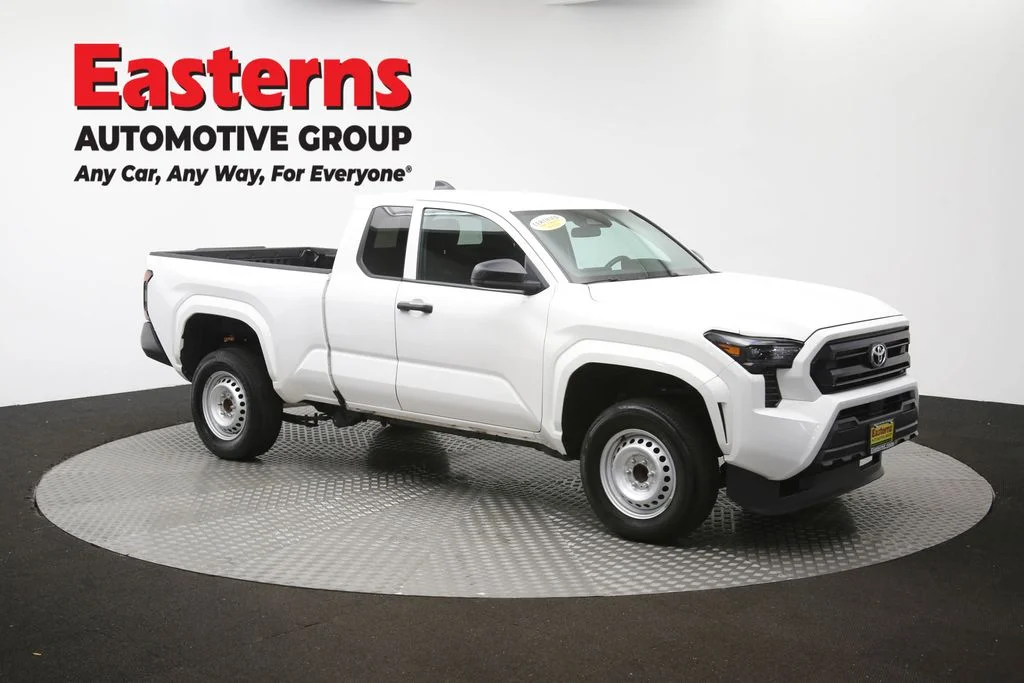 Used 2025 White Toyota SR image 44