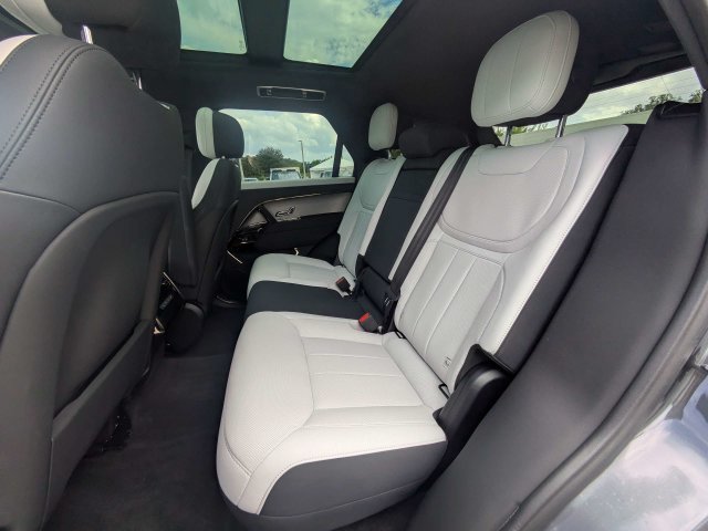 Used 2024 Gray Land Rover Dynamic SE image 14