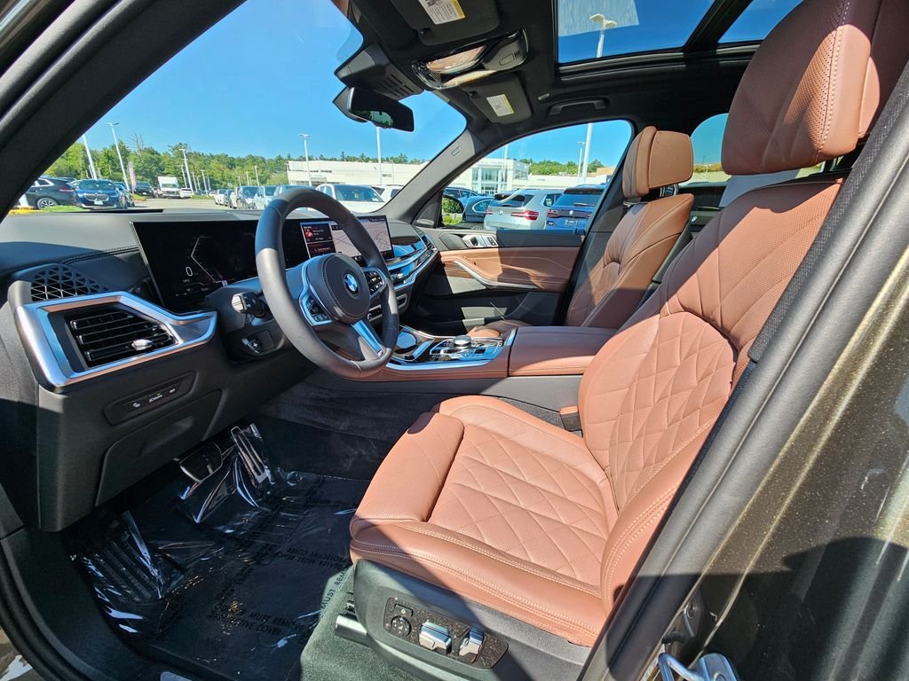 Used 2026 Manhattan Green Metallic BMW xDrive40i image 15