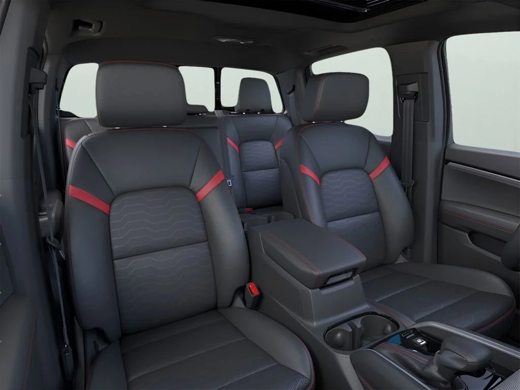 2026 Chevrolet Colorado Z71 - Photo 16