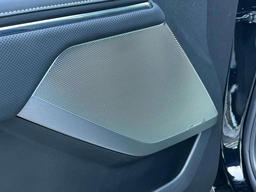 2025 GMC Sierra EV Denali - Photo 21