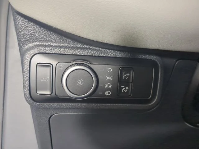 New 2026 Space White Metallic Ford Active image 28