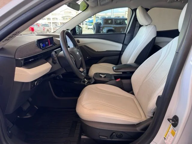 Certified Used 2023 Space White Metallic Ford Premium image 9