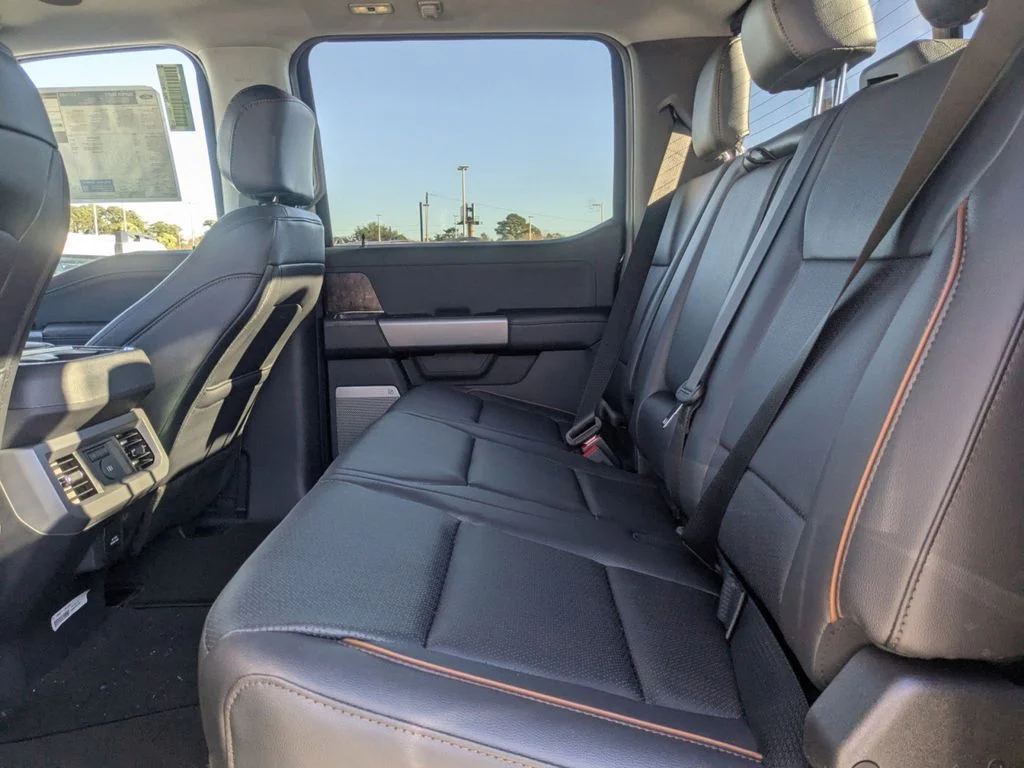 2026 Ford F-250 Super Duty Lariat - Photo 14