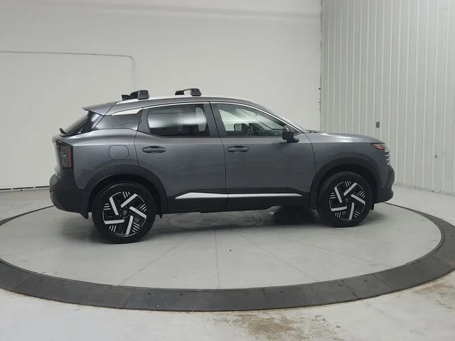 New 2027  Nissan  image 9