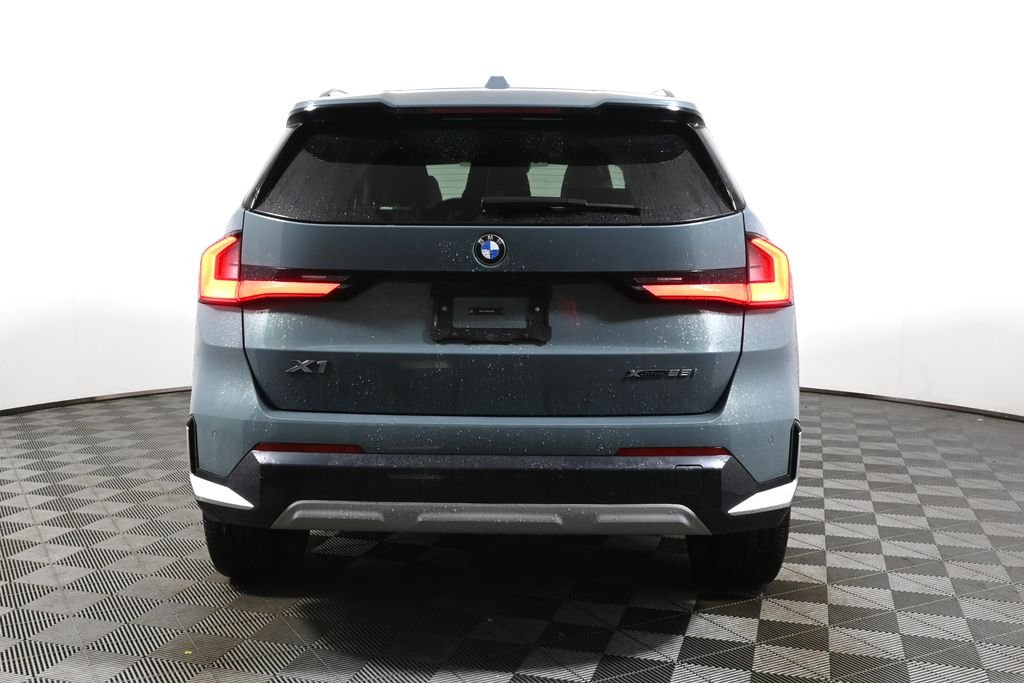 Used 2024 Green Metallic BMW xDrive28i image 10