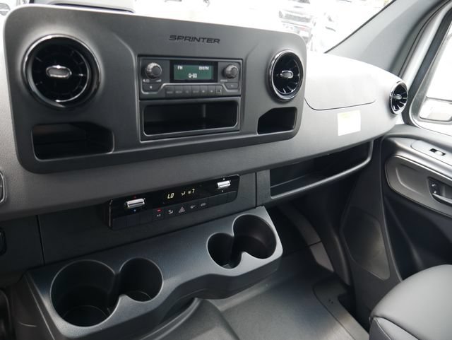 New 2026 Arctic White Mercedes-Benz Cargo 144 WB image 32