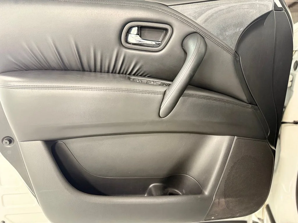 Used 2022 White Nissan SV image 12